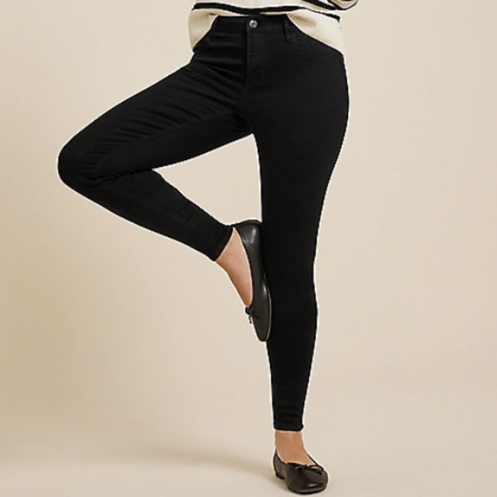 NWT Maurices Black Mid Rise Jegging